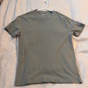 Abercrombie & Fitch Women's Crew Neck Tee in Olive